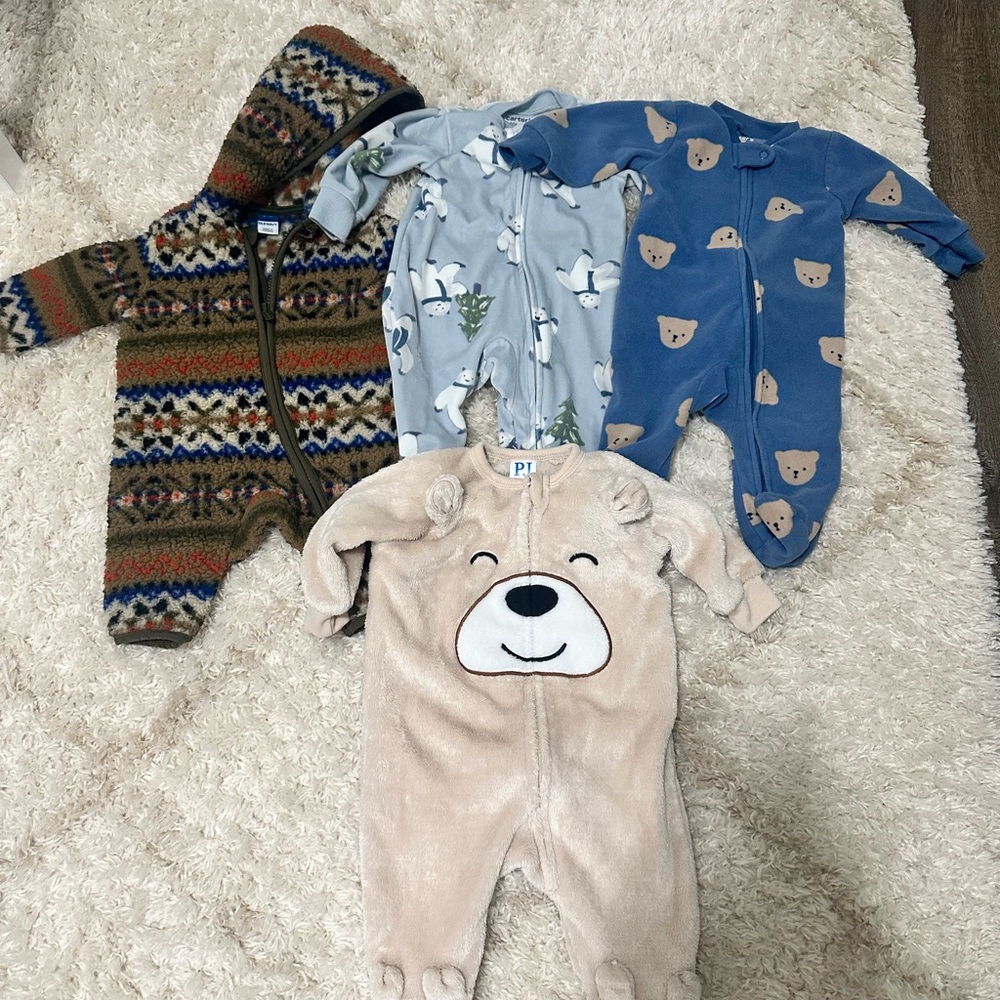Carter's old navy Bear zip up Footie One-Piece sleepers 0-3 months outfits